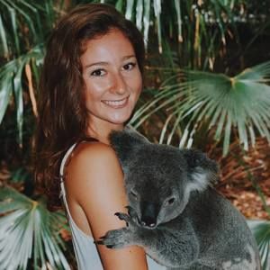 Meet your Posher, Nicole